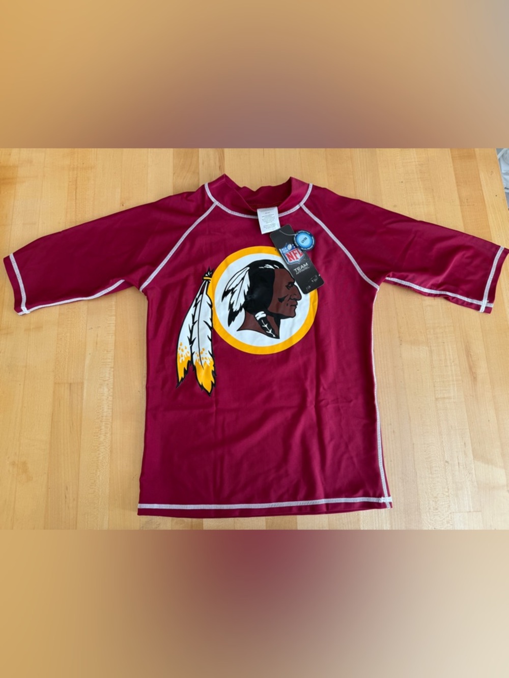 NFL 🏈Cool Base Washington Redskins UV50  Activewear Swim Shirt Kids Med NWT Flaw